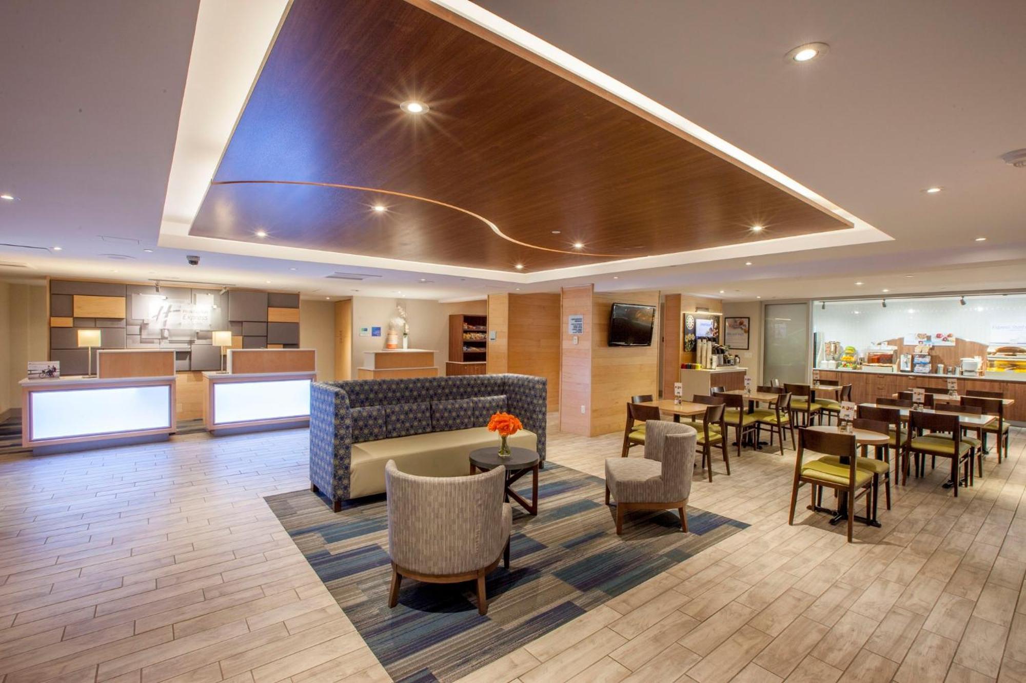 Holiday Inn Express Hotel & Suites Saint John Harbour Side By Ihg Zewnętrze zdjęcie