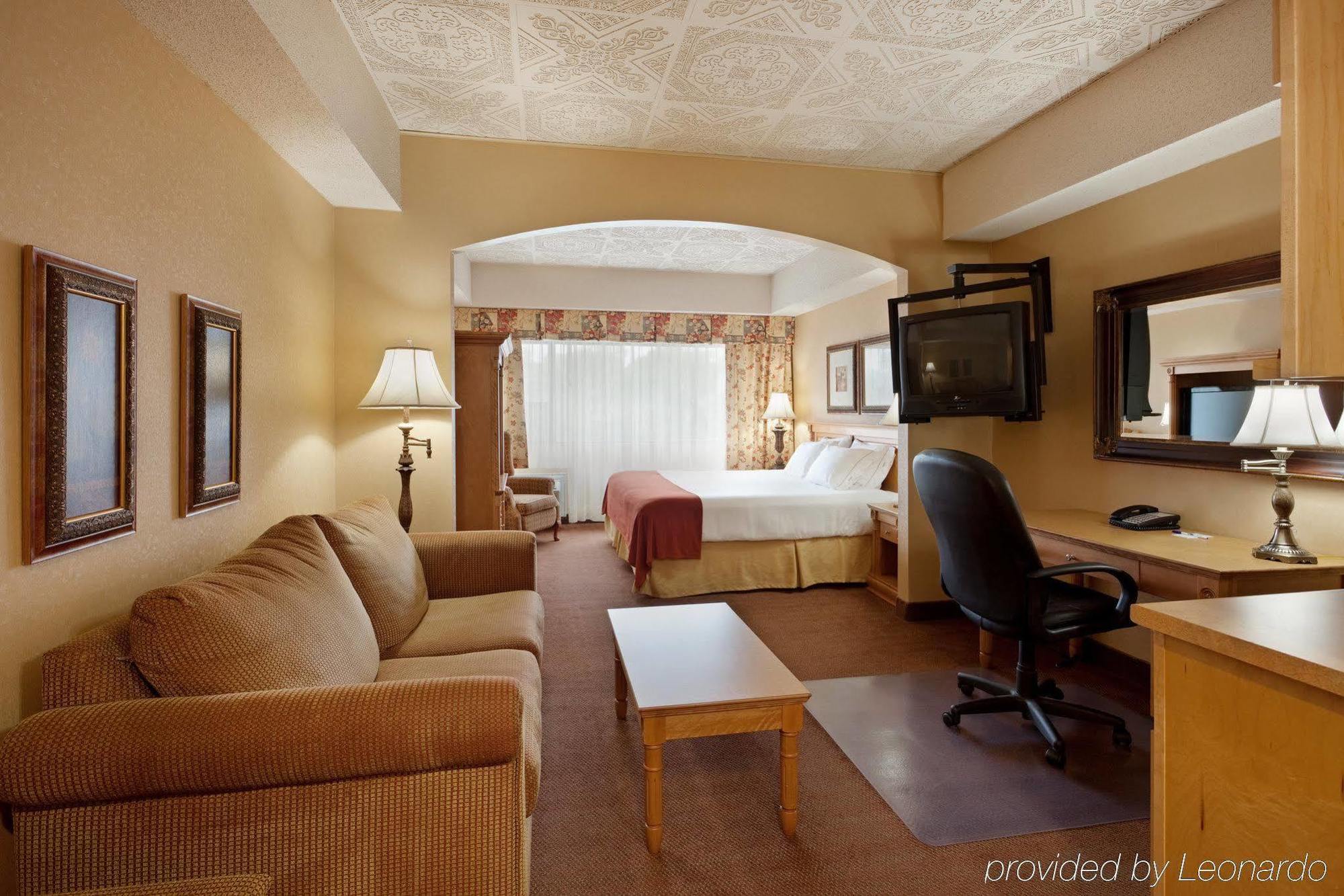 Holiday Inn Express Hotel & Suites Saint John Harbour Side By Ihg Zewnętrze zdjęcie